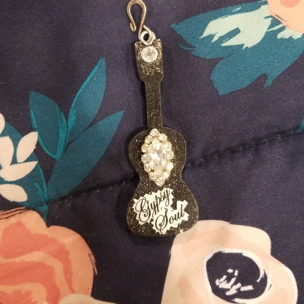 Pendant